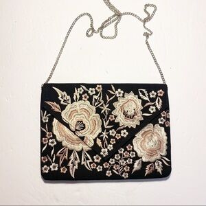 𝅺Black Embroidery Handbag Purse floral flowers